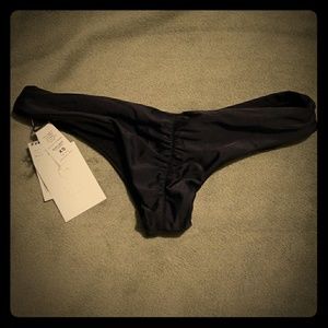 Scrunch butt binkin bottom NWT